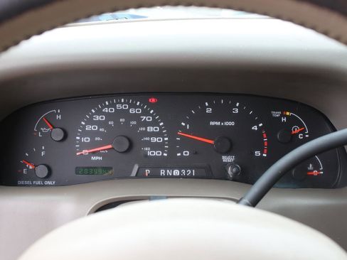 Used 2004 Ford F350 Lariat image 22