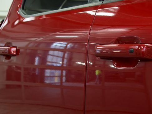 Used 2022 Ford F150 Lariat w/ Equipment Group 502A High image 18