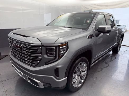 Used 2024 GMC Sierra 1500 Denali image 9