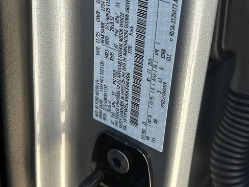 Used 2025 Ford F150 Lariat w/ Equipment Group 501A Mid AWD/4WD image 39