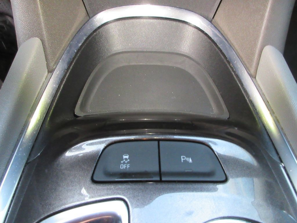 Used 2025 Chevrolet Malibu LT FWD image 28