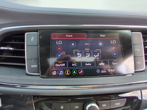 Used 2021 Buick Enclave Premium w/ Sun and Sites Package FWD image 20