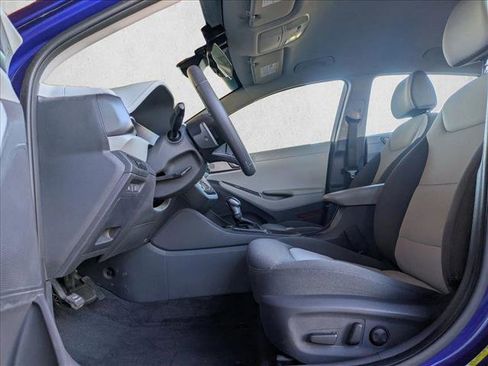 Used 2020 Hyundai Ioniq SE image 15