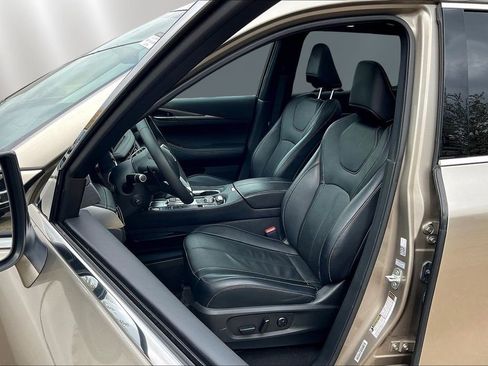 Used 2023 INFINITI QX60 Luxe image 21