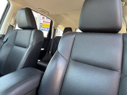 Used 2015 Honda CR-V Touring image 11