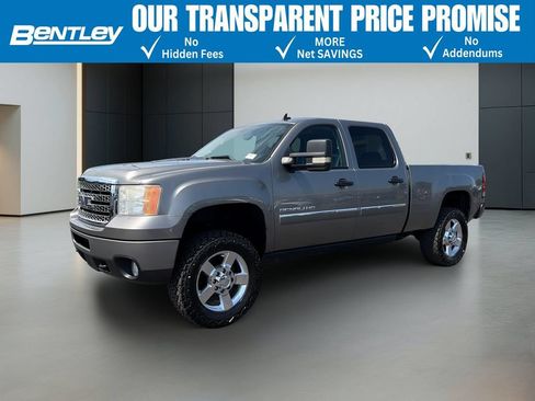 Used 2012 GMC Sierra 2500 Denali w/ Suspension Package, Off-Road AWD/4WD image 1
