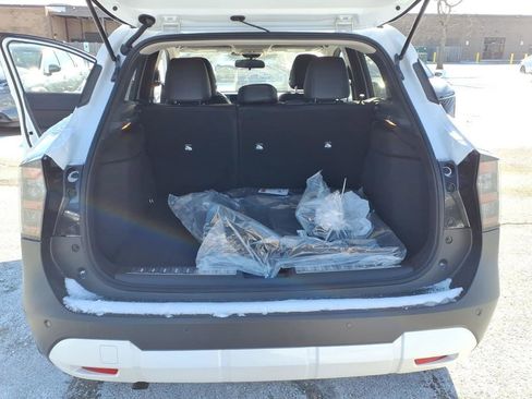 New 2026 Nissan Kicks SR image 31