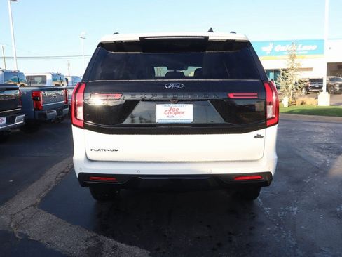 New 2026 Ford Expedition Platinum w/ Stealth Appearance Package image 25