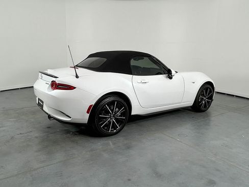 Used 2025 MAZDA MX-5 Miata Grand Touring w/ Appearance Package RWD image 5