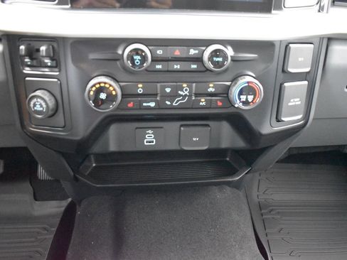 New 2026 Ford F250 XLT w/ XLT Premium Package image 17