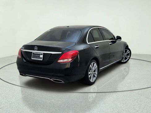 Used 2018 Mercedes-Benz C 300 Sedan image 9