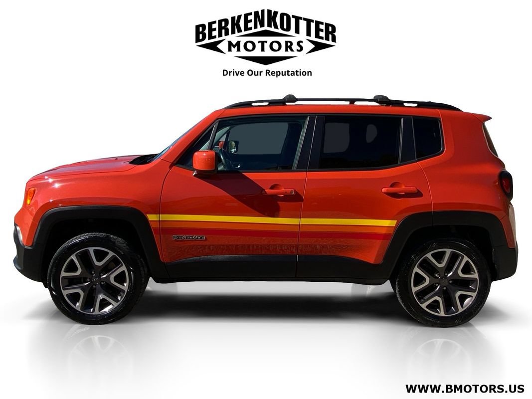 Used 2016 Jeep Renegade Latitude w/ Popular Equipment Group AWD/4WD image 6