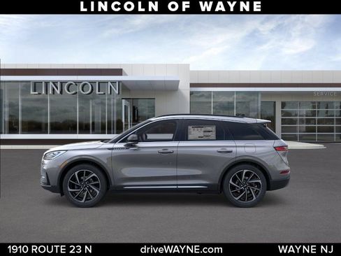 New 2026 Lincoln Corsair Reserve AWD/4WD image 3