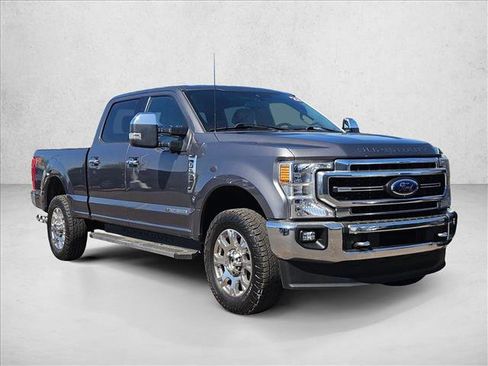 Used 2022 Ford F250 Lariat w/ Lariat Ultimate Package AWD/4WD image 3