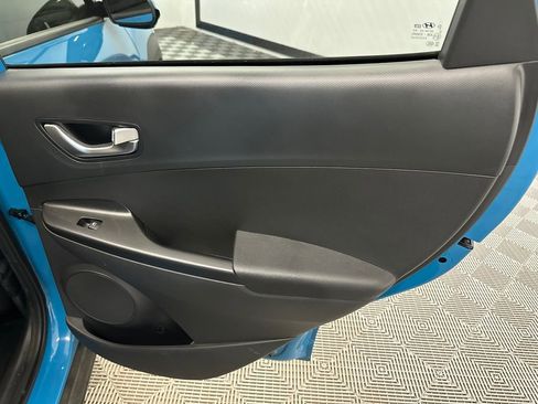 Used 2023 Hyundai Kona SEL w/ Convenience Package image 17