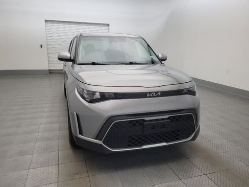 Used 2023 Kia Soul LX w/ LX Technology Package FWD image 14