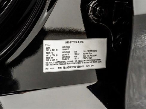 Used 2022 Tesla Model Y Long Range image 50