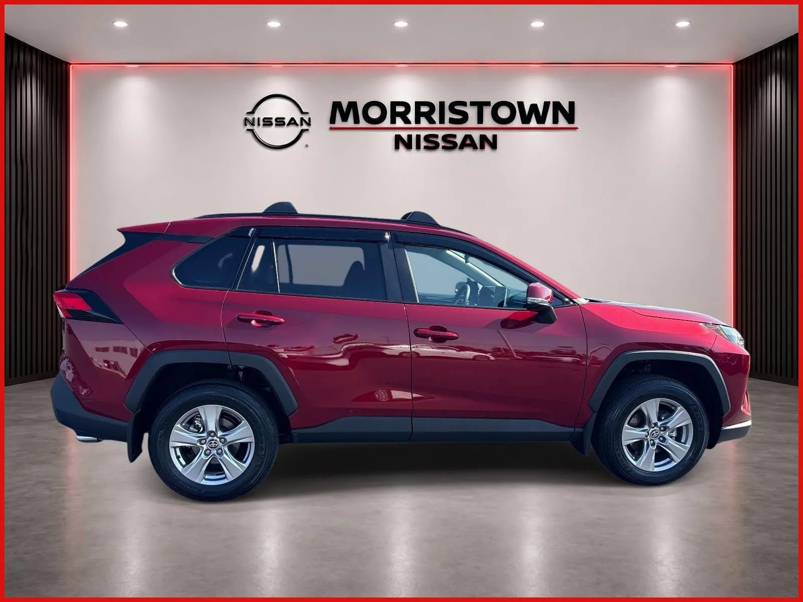 Used 2025 Toyota RAV4 XLE w/ Convenience Package AWD/4WD image 2
