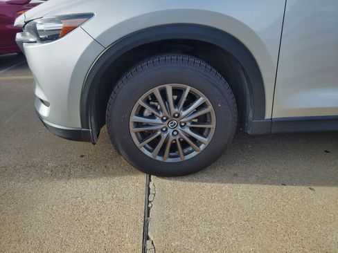 Used 2019 MAZDA CX-5 Sport image 7