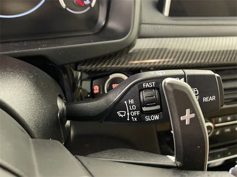 Used 2018 BMW X5 M image 15