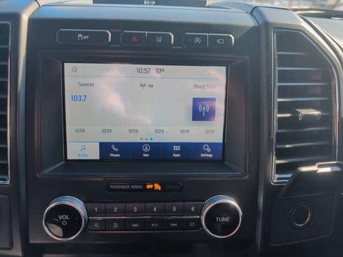 Used 2021 Ford Expedition Limited image 28