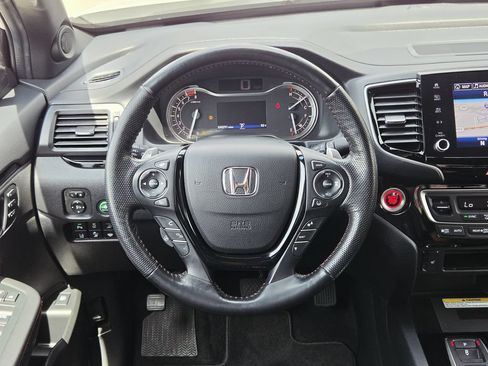 Certified 2023 Honda Ridgeline Black Edition image 25