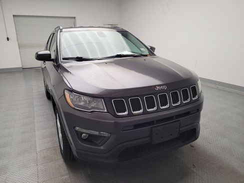 Used 2020 Jeep Compass Latitude image 14