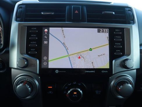 Used 2022 Toyota 4Runner SR5 Premium image 15