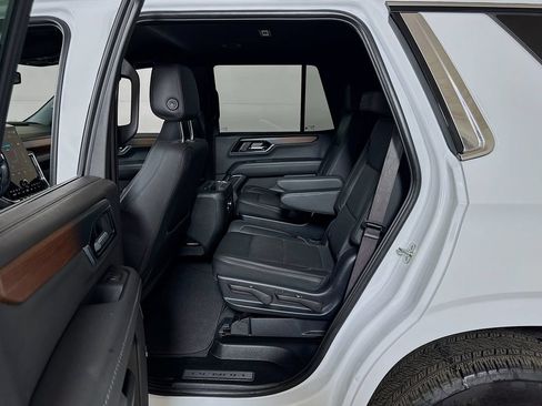 Certified 2025 GMC Yukon Denali AWD/4WD image 23