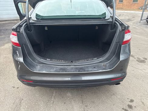 Used 2016 Ford Fusion S image 15