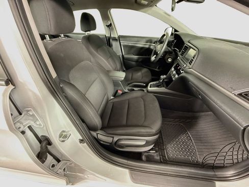 Used 2020 Hyundai Elantra SEL w/ Cargo Package (C1) FWD image 18