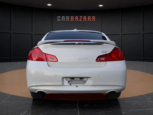 Used 2013 INFINITI G37 Journey w/ Premium Pkg image 6