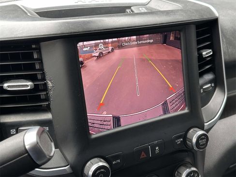 Used 2022 RAM 2500 Big Horn image 29