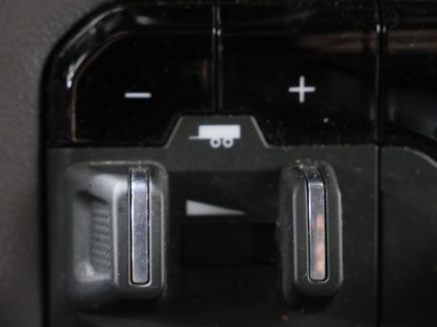 Used 2022 RAM 2500 Big Horn AWD/4WD image 21