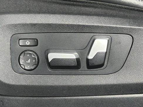 Used 2021 BMW X5 xDrive40i w/ Convenience Package AWD/4WD image 35