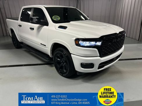 Used 2025 RAM 1500 Big Horn AWD/4WD image 1