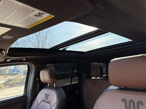 Used 2022 Ford Expedition King Ranch image 22