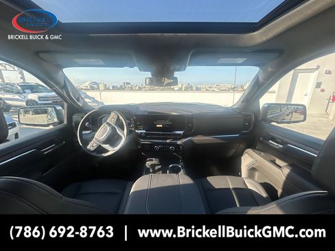 New 2025 GMC Sierra 1500 SLT w/ SLT Convenience Package image 25