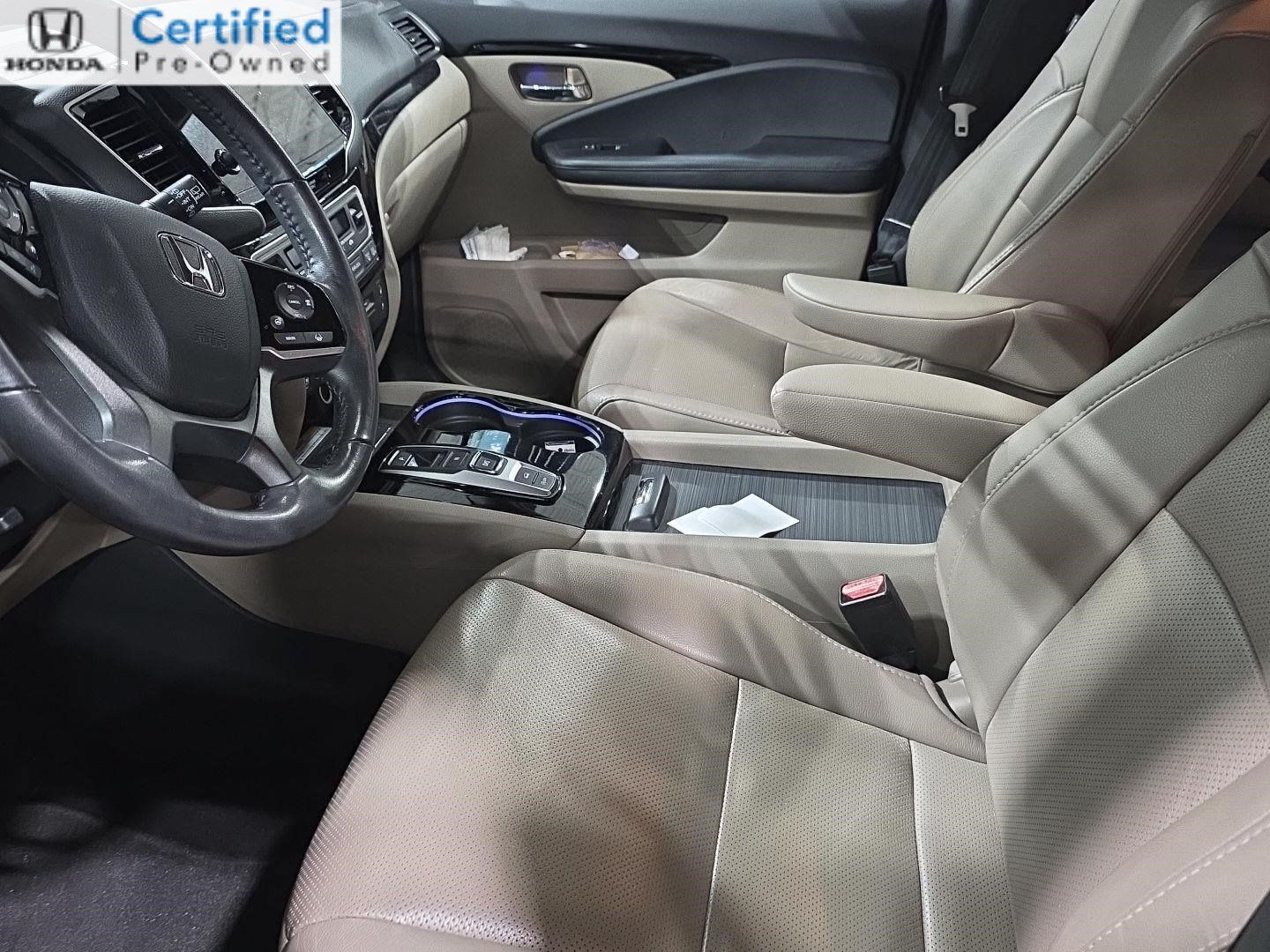 Used 2020 Honda Pilot Elite image 2