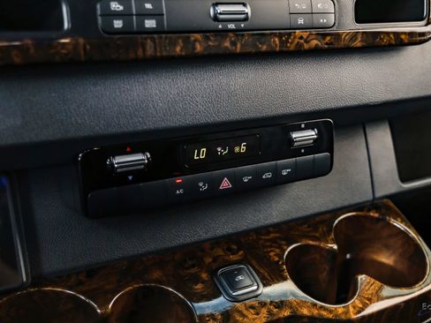 Used 2023 Mercedes-Benz Sprinter 3500 image 58