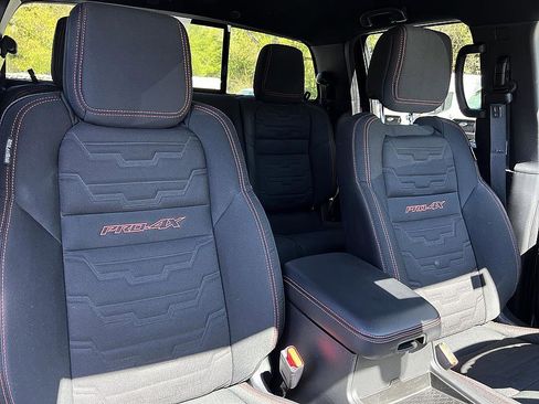 Used 2025 Nissan Frontier PRO-4X w/ Pro Convenience Package image 20