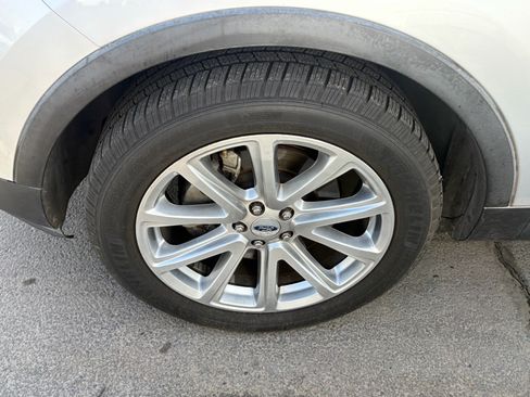 Used 2017 Ford Explorer Limited FWD image 7
