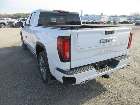 New 2026 GMC Sierra 1500 Denali Ultimate AWD/4WD image 9