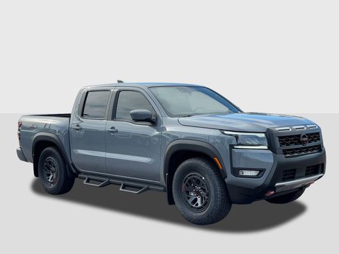 New 2026 Nissan Frontier Pro-X w/ Pro-X Convenience Package image 9