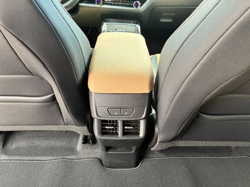 New 2026 Chevrolet Equinox ACTIV AWD/4WD image 19