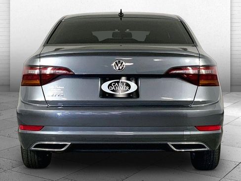 Used 2019 Volkswagen Jetta R-Line image 3