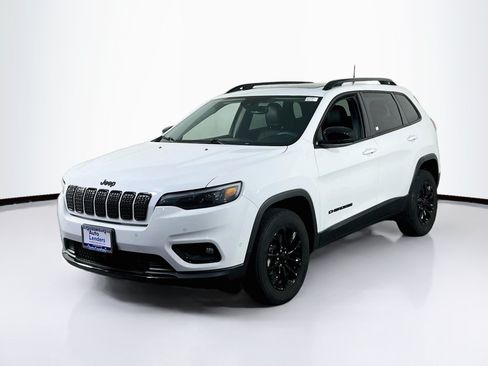 Used 2023 Jeep Cherokee Altitude Lux w/ Lux Elite Package AWD/4WD image 1