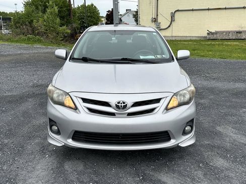 Used 2011 Toyota Corolla S FWD image 3