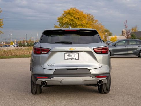 Used 2025 Chevrolet Blazer LT image 6