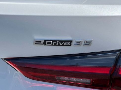 Used 2023 BMW i4 eDrive35 w/ Premium Package RWD image 27